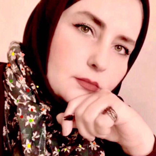 آیسا حکمت